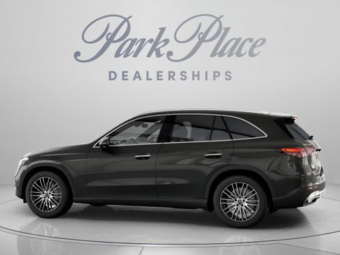 Used 2026 Mercedes-Benz GLC 300 image 9