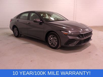 Used 2025 Hyundai Elantra Blue