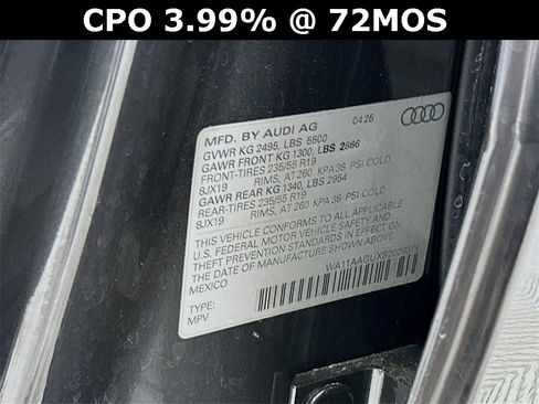 Certified 2025 Audi Q5 Premium w/ Convenience Package image 27