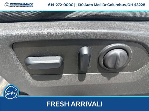 Used 2019 GMC Sierra 1500 Elevation w/ Elevation Value Package AWD/4WD image 13