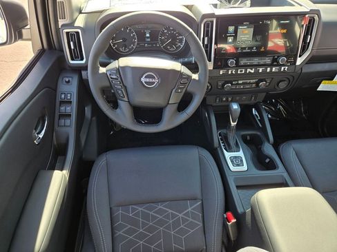 New 2026 Nissan Frontier SV w/ SV Convenience Package AWD/4WD image 8