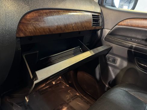 Used 2008 Nissan Armada LE w/ Technology Pkg image 20