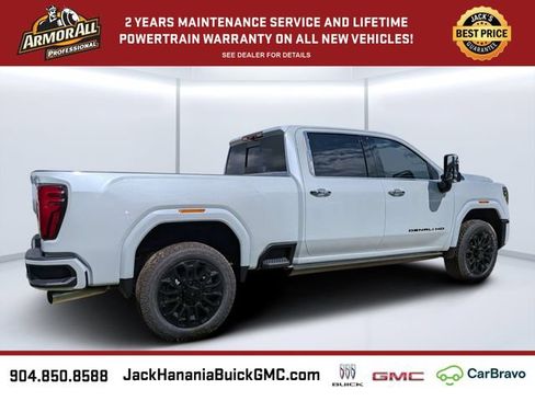 New 2026 GMC Sierra 2500 Denali Ultimate w/ LPO, Black Badging Package AWD/4WD image 3