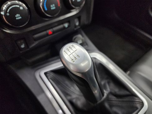 Used 2010 Dodge Challenger R/T RWD image 16
