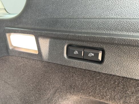 Used 2020 Lincoln Corsair FWD w/ Equipment Group 101A image 29