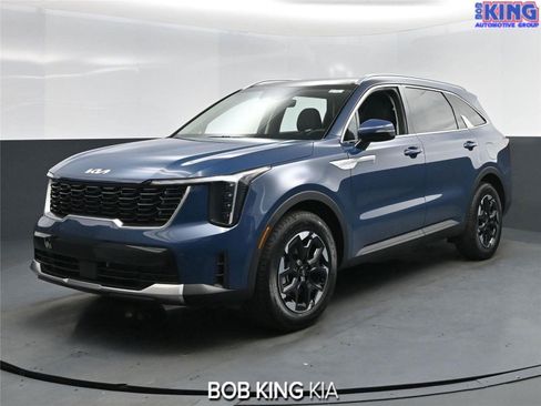 New 2026 Kia Sorento S w/ S Panoramic Sunroof Package image 1