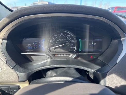 Used 2013 Lincoln MKZ Hybrid image 24