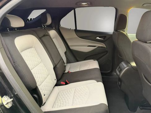 Used 2018 Chevrolet Equinox LS FWD image 20