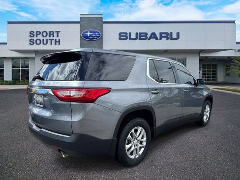 Used 2019 Chevrolet Traverse LS FWD image 3