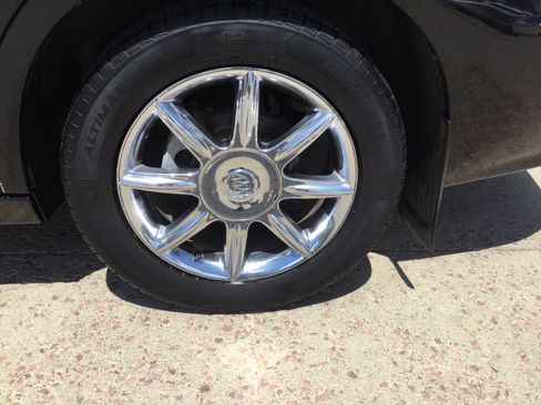 Used 2005 Buick LaCrosse CXS w/ Gold Convenience Package FWD image 6