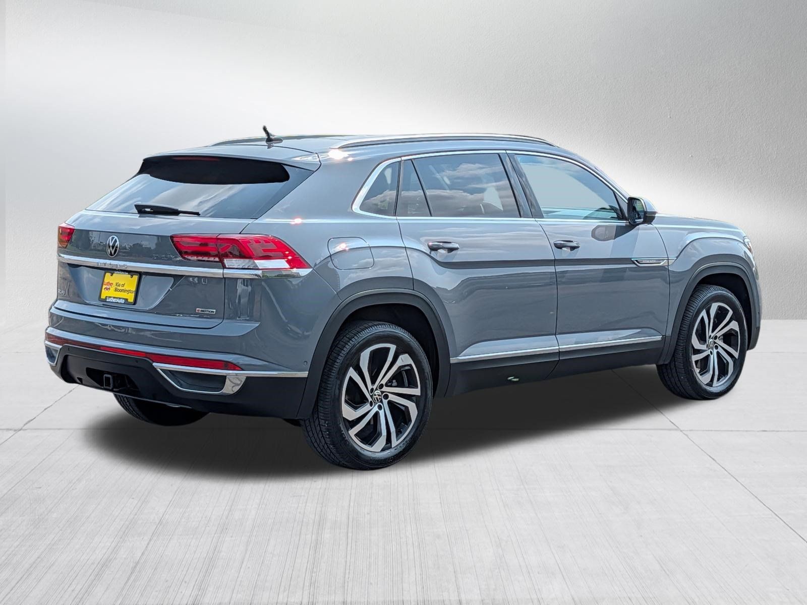 Used 2021 Volkswagen Atlas Cross Sport SEL Premium w/ Cross Sport MDO Package AWD/4WD image 7