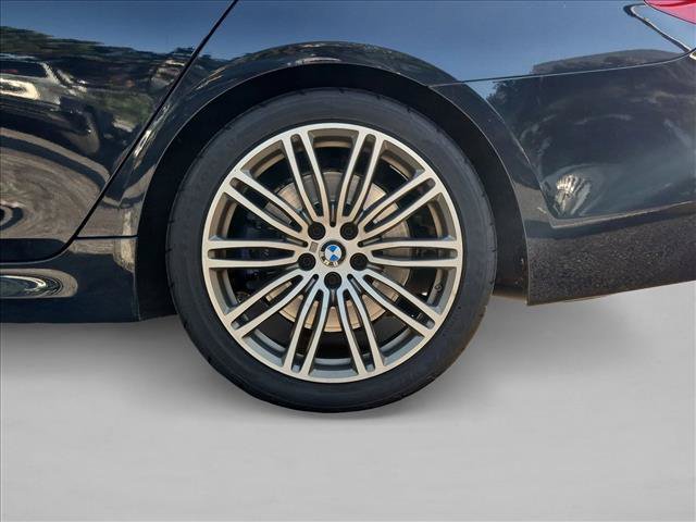 Used 2018 BMW M550i xDrive AWD/4WD image 14
