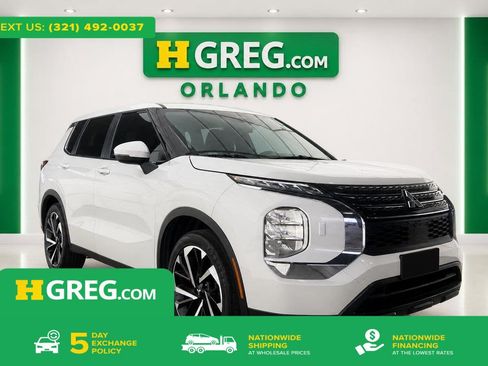 Used 2022 Mitsubishi Outlander ES AWD/4WD image 1