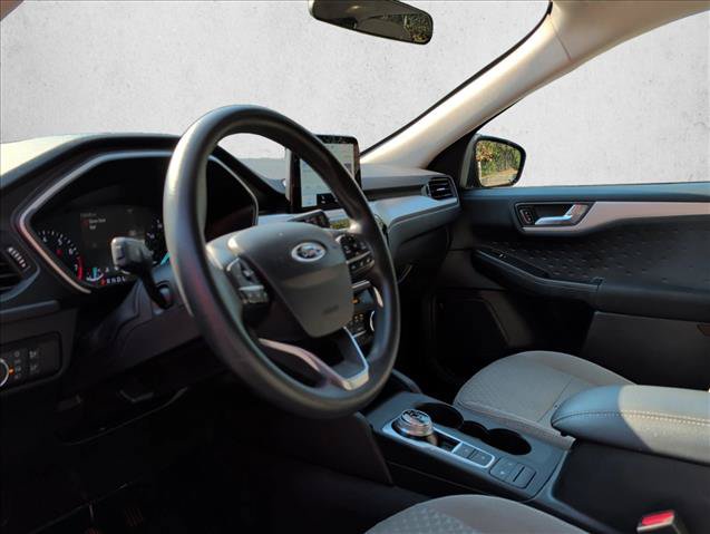 Used 2020 Ford Escape SE FWD image 9