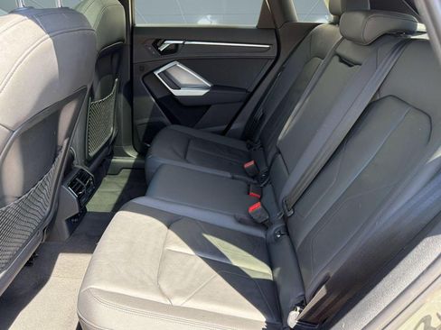 Used 2020 Audi Q3 2.0T Premium Plus AWD/4WD image 23