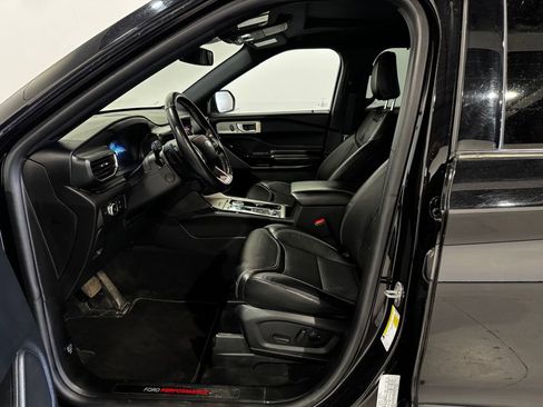 Used 2022 Ford Explorer ST w/ ST Street Pack AWD/4WD image 15