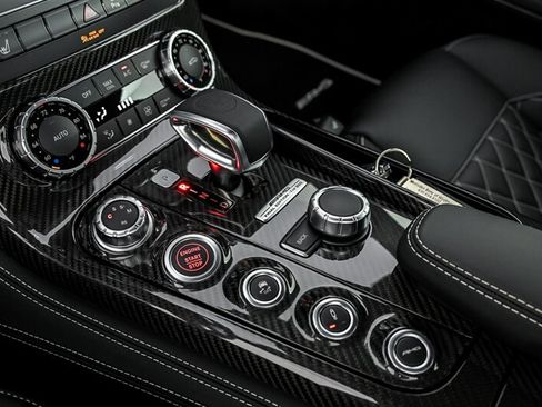 Used 2015 Mercedes-Benz SLS AMG GT Final Edition image 33