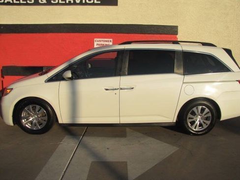 Used 2014 Honda Odyssey EX-L image 2