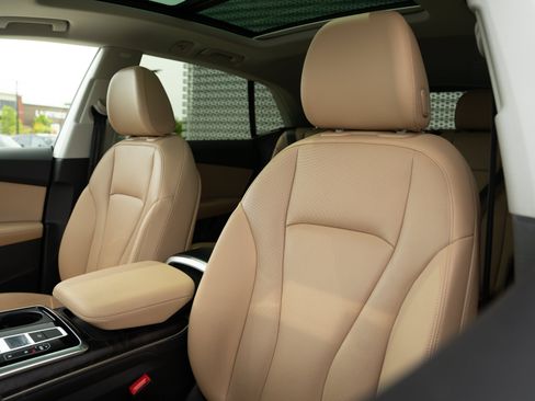 Certified 2023 Audi Q8 Premium Plus AWD/4WD image 24
