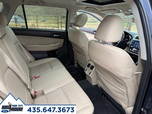 Used 2018 Subaru Outback 3.6R Limited AWD/4WD image 35