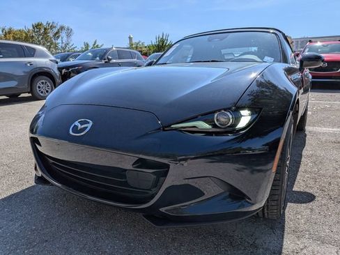 New 2026 MAZDA MX-5 Miata Grand Touring RWD image 9