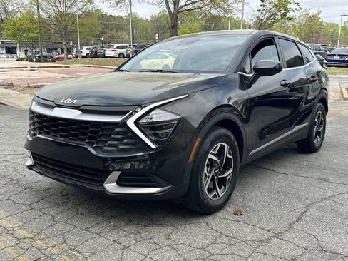 Certified 2025 Kia Sportage LX image 2
