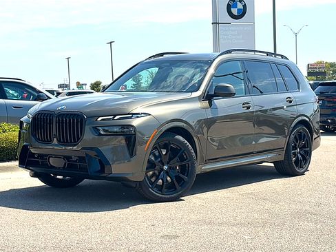 New 2027 BMW X7 xDrive40i AWD/4WD image 2