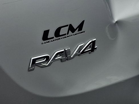 Used 2014 Toyota RAV4 Limited FWD image 30