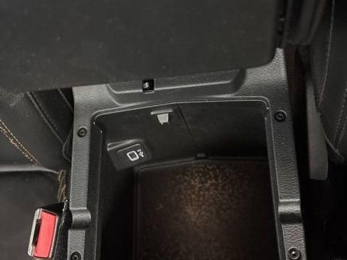 Used 2021 Jeep Wrangler Unlimited Sahara image 36