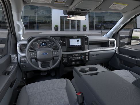 New 2026 Ford F250 XL w/ STX Appearance Package AWD/4WD image 9