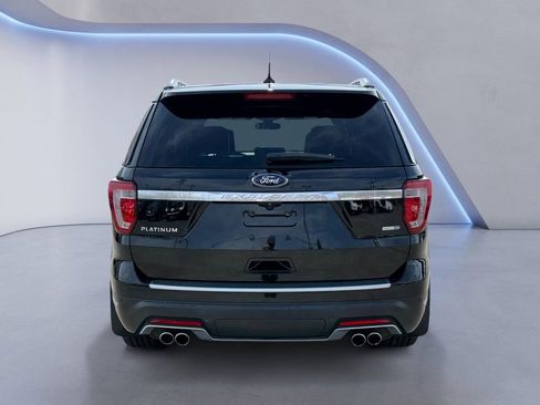 Used 2018 Ford Explorer Platinum image 4