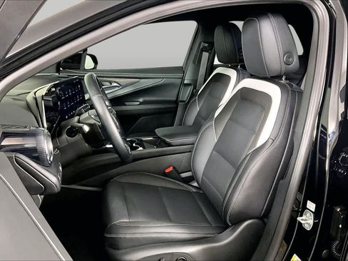 Used 2024 Chevrolet Blazer EV LT AWD/4WD image 6