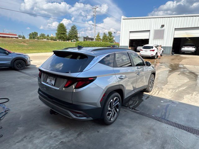 New 2026 Hyundai Tucson SEL Plus FWD image 3
