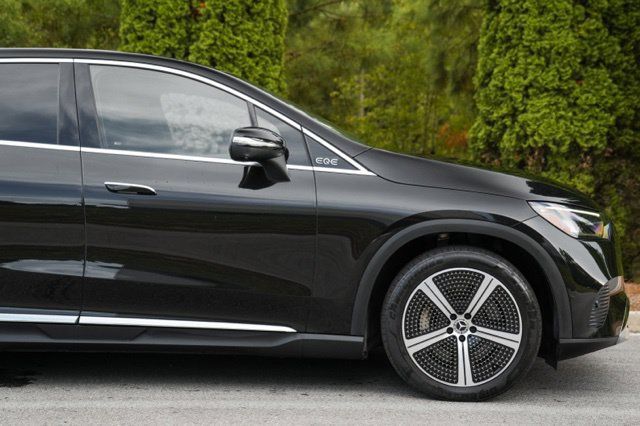 Used 2023 Mercedes-Benz EQE 350+ 4MATIC SUV image 10
