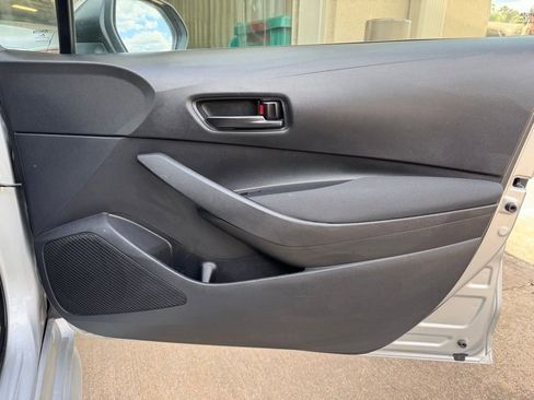 Used 2024 Toyota Corolla LE FWD image 18