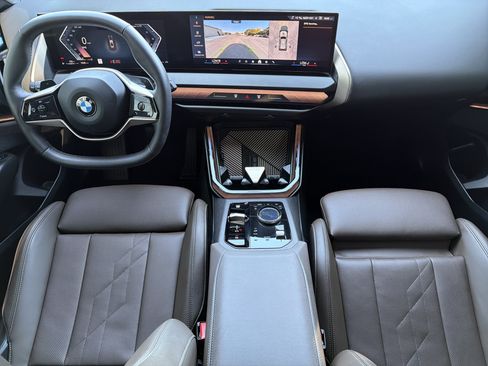 Certified 2025 BMW X3 xDrive30i w/ Premium Package AWD/4WD image 3