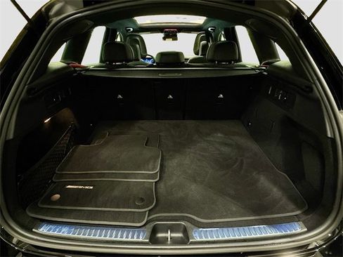 Used 2025 Mercedes-Benz GLC 43 AMG 4MATIC image 27