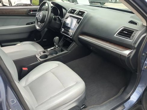 Used 2018 Subaru Outback 2.5i Limited AWD/4WD image 43