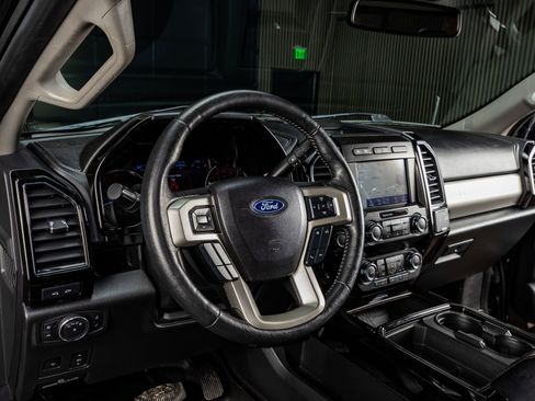 Used 2020 Ford F250 Lariat image 17