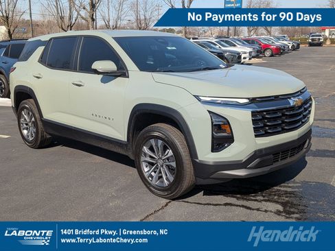 New 2026 Chevrolet Equinox LT w/ Convenience Package II FWD image 1