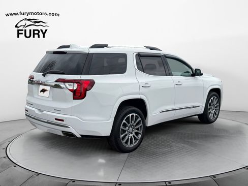 Used 2023 GMC Acadia Denali w/ Denali Ultimate Package AWD/4WD image 4
