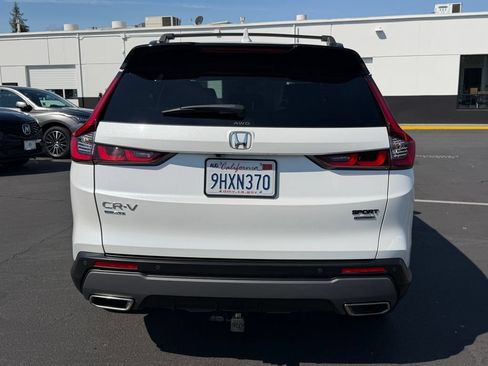 Used 2024 Honda CR-V Sport Touring image 10