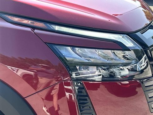 New 2026 Nissan Pathfinder SV w/ Lighting Package FWD image 10