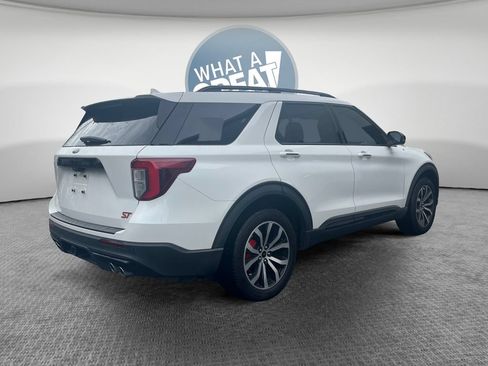 Used 2020 Ford Explorer ST w/ Premium Technology Package AWD/4WD image 3