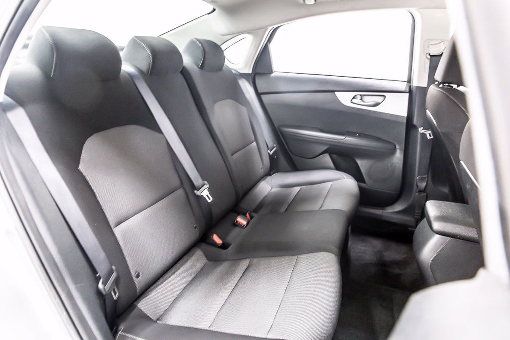 Used 2024 Kia Forte LXS FWD image 35