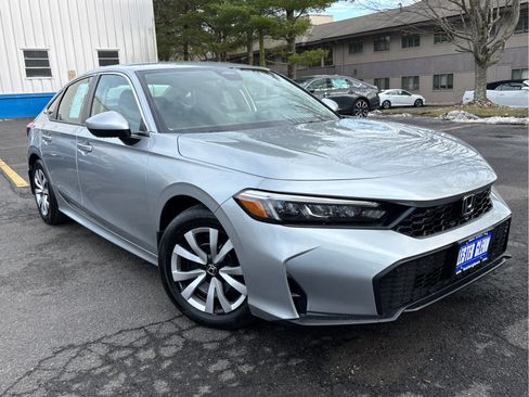 Used 2025 Honda Civic LX image 34