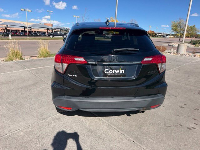 Used 2022 Honda HR-V EX image 8