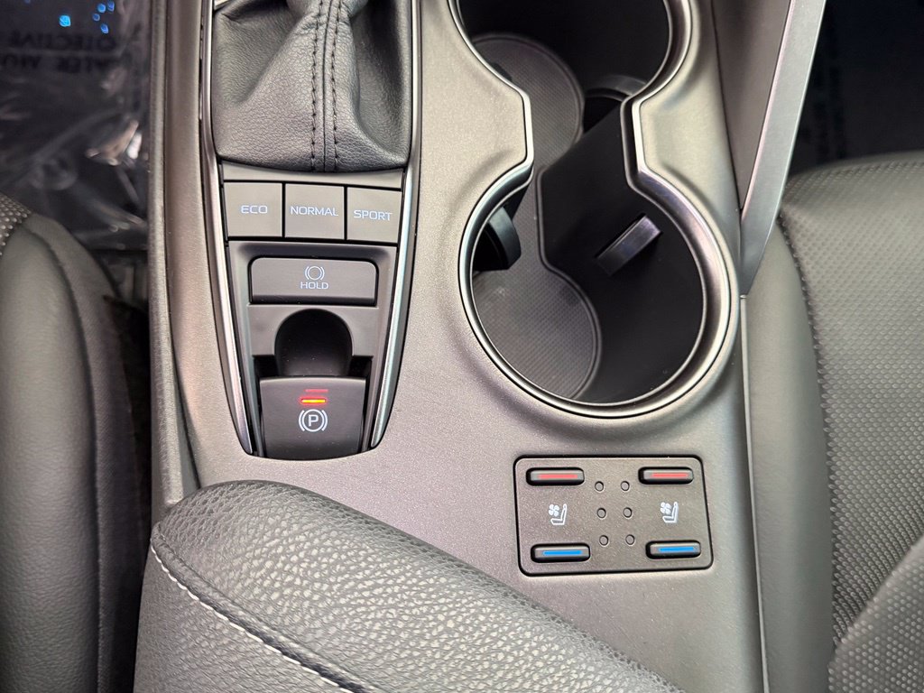 Used 2022 Toyota Camry XSE w/ Navigation Package FWD image 48