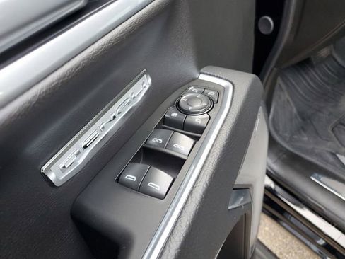 Used 2025 GMC Sierra 1500 Denali image 18