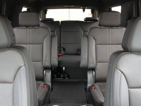 New 2026 Chevrolet Tahoe High Country image 17